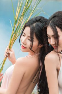 full-anh-thon-nu-mac-yem-ho-hang-o-tuyet-tinh-coc (62)