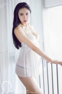 anh-noi-y-em-thu-ky-chan-dai-deo-kinh-de-thuong (35)