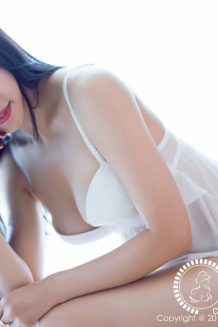 anh-noi-y-em-thu-ky-chan-dai-deo-kinh-de-thuong (39)