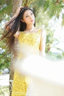 nguoi-mau-toxic-lo-nguc-ho-henh-trong-luoi-bo-sat (6)